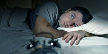 Dificuldades emocionais podem causar insônia